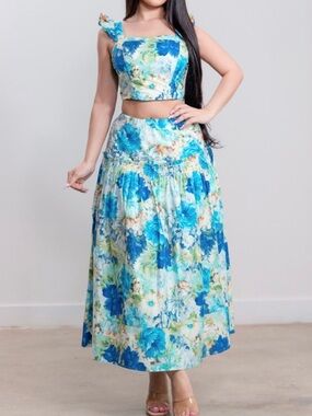 Caught In The Breeze skirt